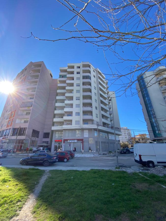 Gus Apartament Влёра Экстерьер фото