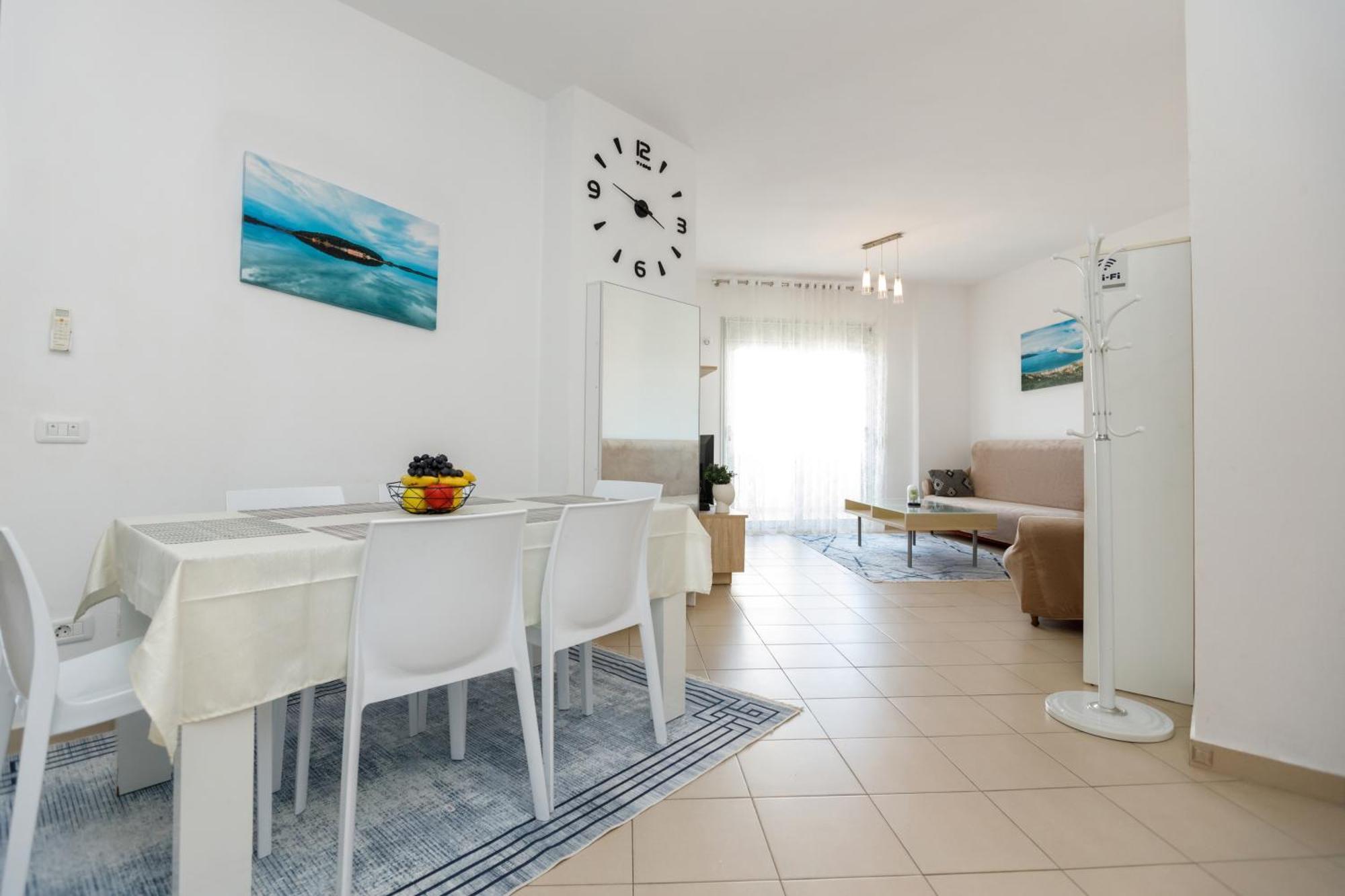 Gus Apartament Влёра Экстерьер фото